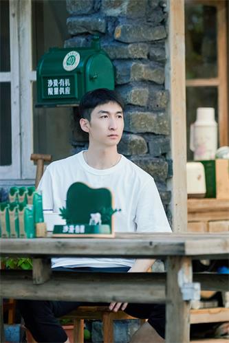 1654483024160958.jpg 武大靖小图.jpg