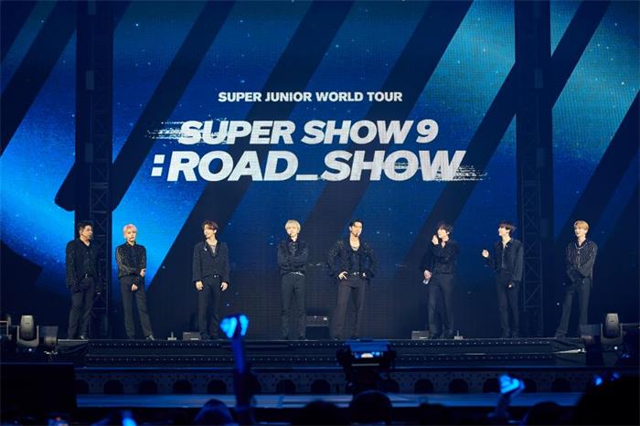 1681721860201549.jpg SUPER JUNIOR安可演唱会盛况空前 4.jpg